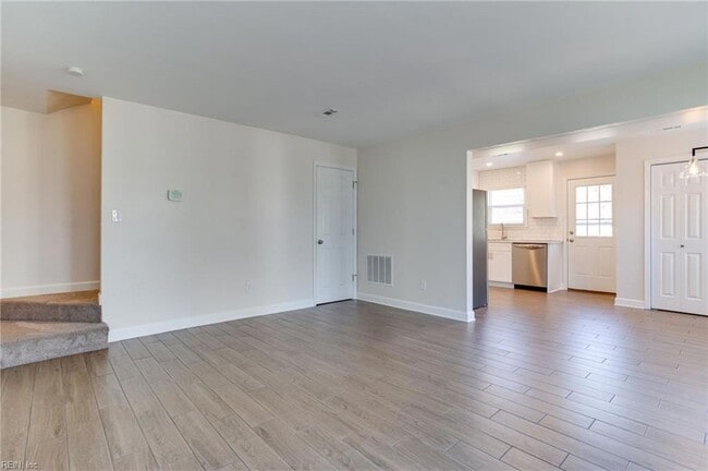 Photo - 3746 Pendleton Ave