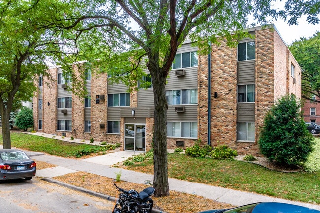 Photo - 2636 Fremont Ave S