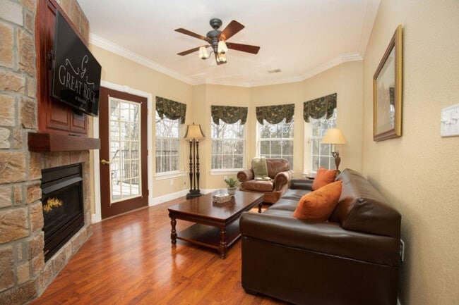 Photo - 175 Golf View Dr Unit ID1267955P