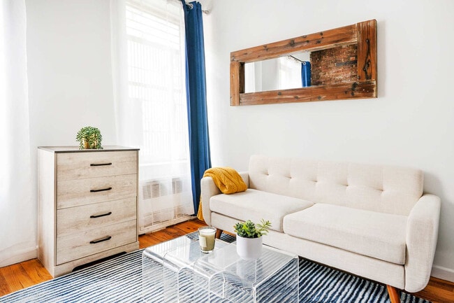 Building Photo - 240 E 26th St Unit FL2-ID1021877P