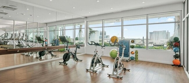 Photo - 591 Evernia St Unit A6