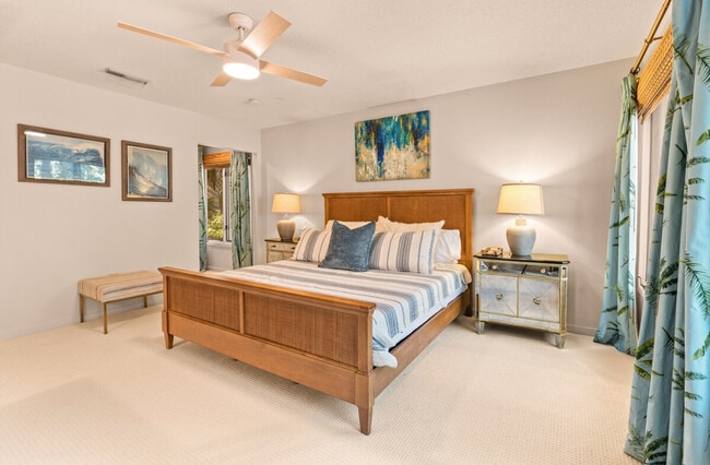 Photo - 2415 The Haul Over Unit ID1353799P