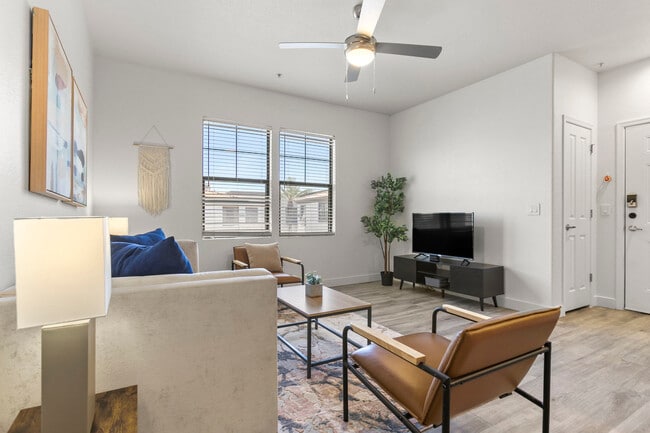 Photo - 9450 W Cabela Dr Unit SI ID1014621P