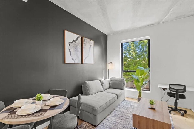 Building Photo - 224 Foster Ave Unit ID1284663P