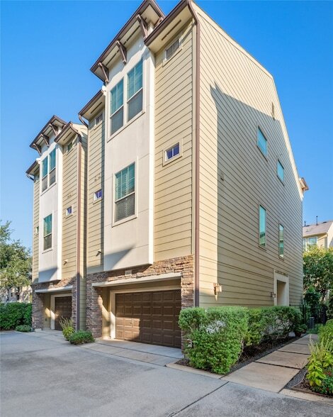 Photo - 2423 Beall St