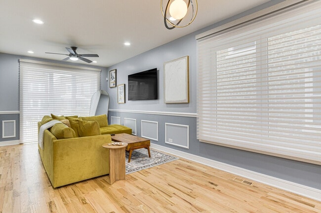 Photo - 1034 N Drake Ave Unit ID1306867P