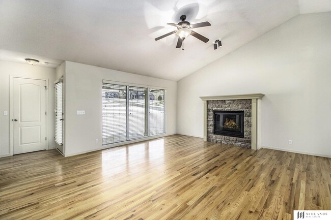 Photo - 2108 S 197th St