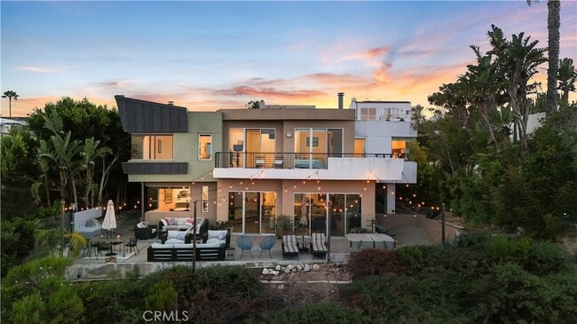 Building Photo - 3230 Tyrol Dr