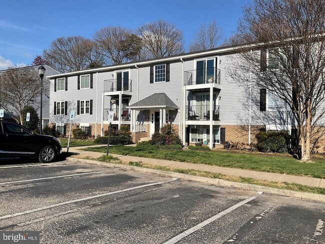 Photo - 3502 Lochearn Ct Unit A