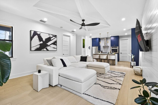 Photo - 1200 E Jean St Unit ID1344551P