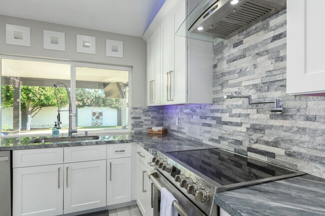 Photo - 5355 E Kings Ave Unit SI ID1558616P