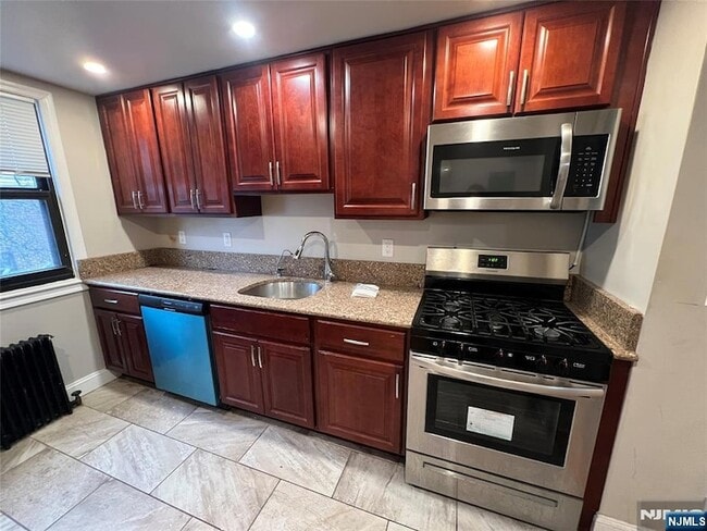 Photo - 65 Arcadia Rd