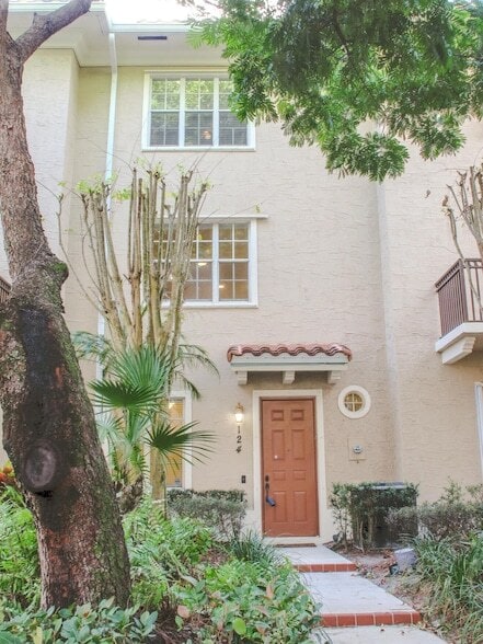 Building Photo - 124 Jesup Ln