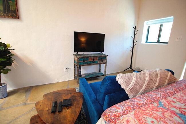 Photo - 250 Closson St Unit SI ID1313838P