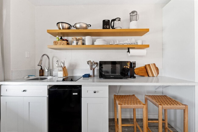 Photo - 5416 Geneva Ave Unit ID1048812P