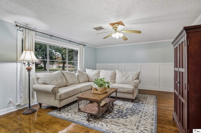 Photo - 1110 Hilton St