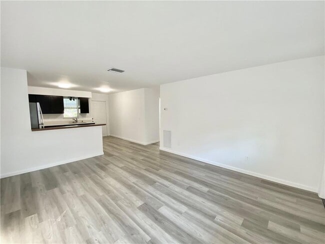 Photo - 1160 Rosetta Ln