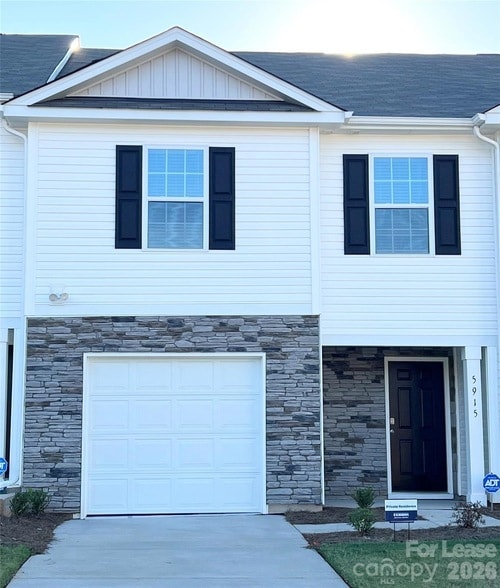 Building Photo - 5915 Faron Wy