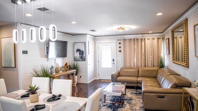 Photo - 660 Sunnyside Ave Unit SI ID1471797P