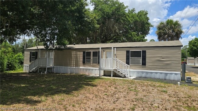 Building Photo - 44 Crawford Dr