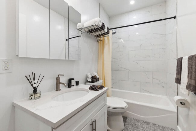 Photo - 387 6th Ave Unit FL2-ID1225490P