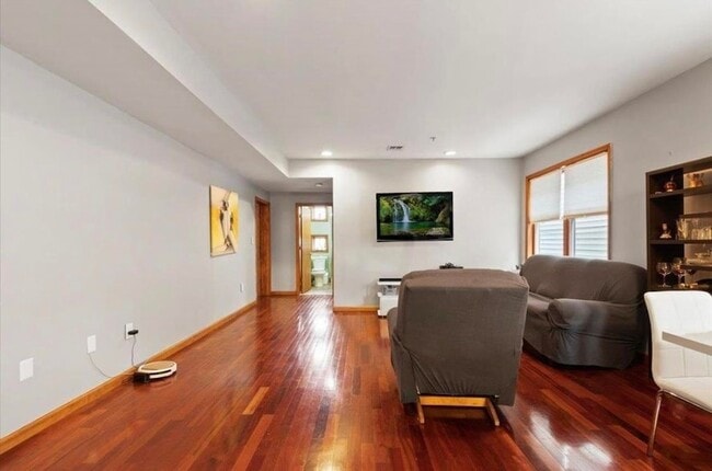 Photo - 515 30th St Unit 1B