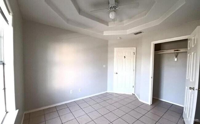 Photo - 6505 Lima Ln Unit 2