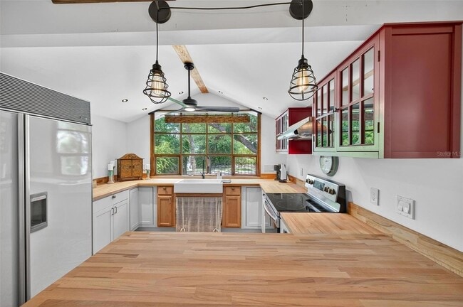 Photo - 5416 Delette Ave S