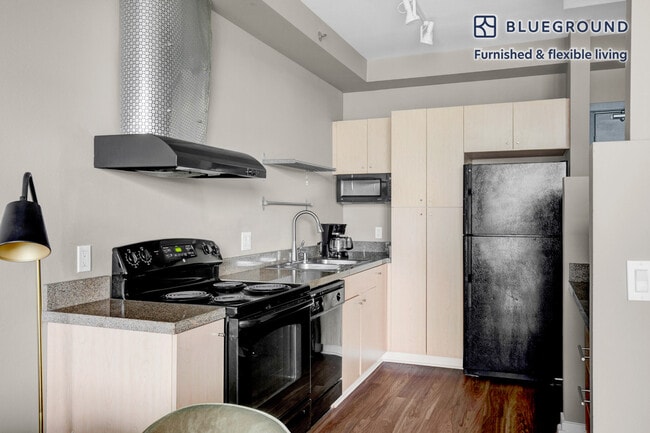 Photo - 989 112th Ave NE Unit SI FL19-ID204