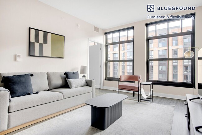 Building Photo - 443 New York Ave NW Unit FL9-ID452