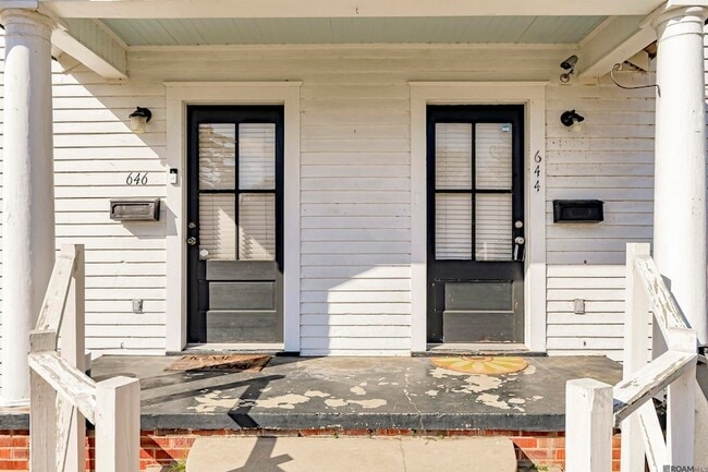 Photo - 644 St Landry St