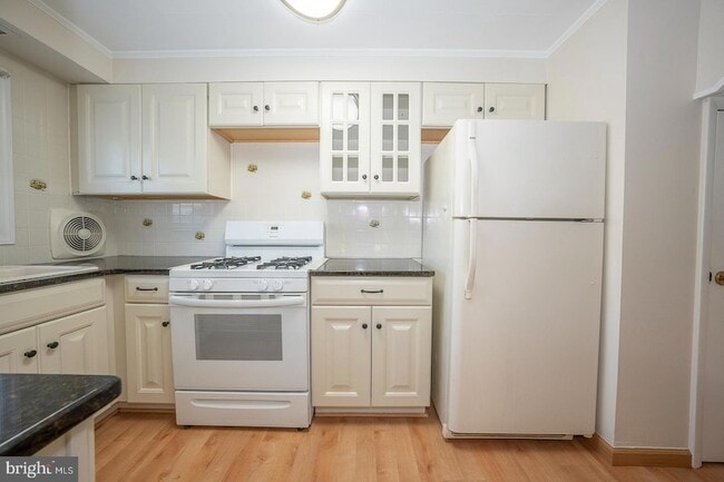 Photo - 214 Harrogate Rd