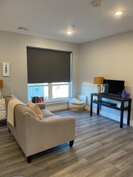 Photo - 55 W Fifth St Unit 302