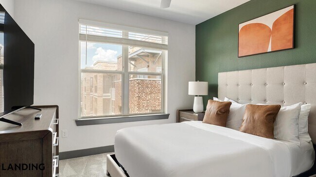 Photo - 551 Crossroads Pkwy Unit 5307