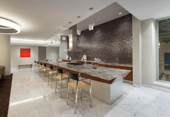 Photo - 399 E 34th St Unit ID1025344P