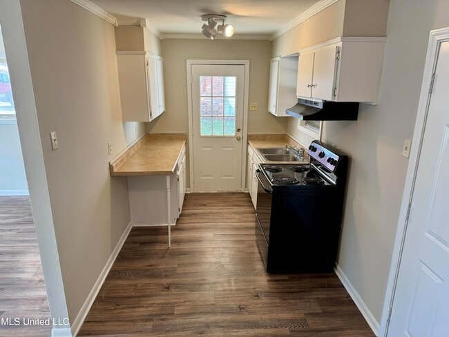 Photo - 1268 Staunton Dr