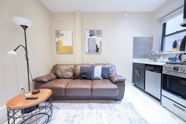 Photo - 5 W 101st St Unit SI ID1032018P