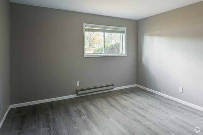 1BR, 1BA - 750 SF - Cypress Pointe