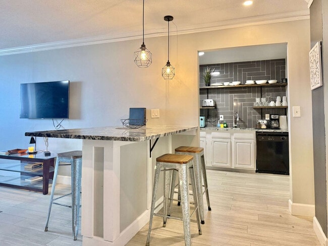 Photo - 215 Piedmont Ave NE Unit ID1299367P