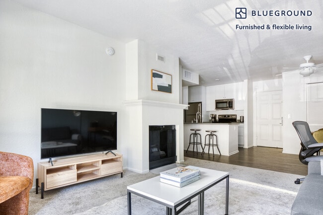 Photo - 3654 Barham Blvd Unit FL3-ID788