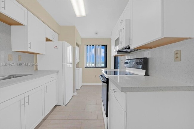 Photo - 15545 Miami Lakeway N Unit 106