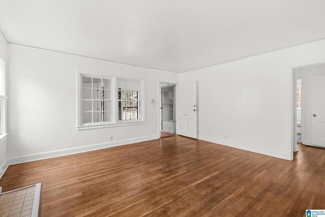 Photo - 1520 41st St