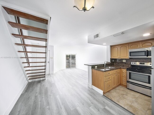 Photo - 670 NW 85th Pl Unit 11201