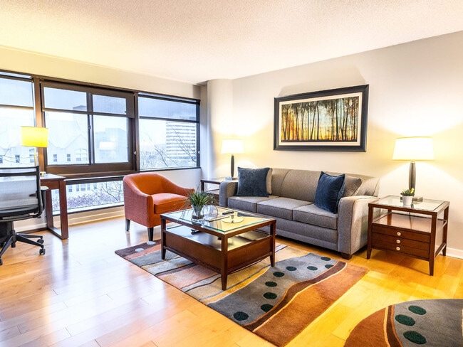 Building Photo - 127 Greyrock Pl Unit SI FL8-ID1050371P