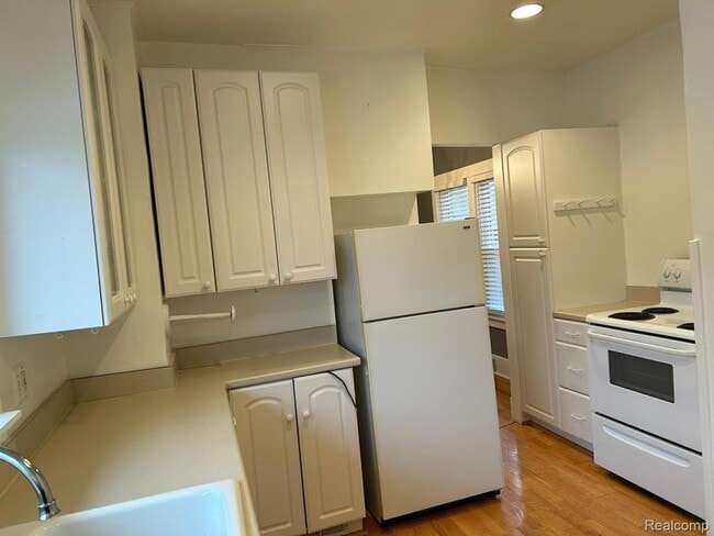 Photo - 1424 Smith Ave