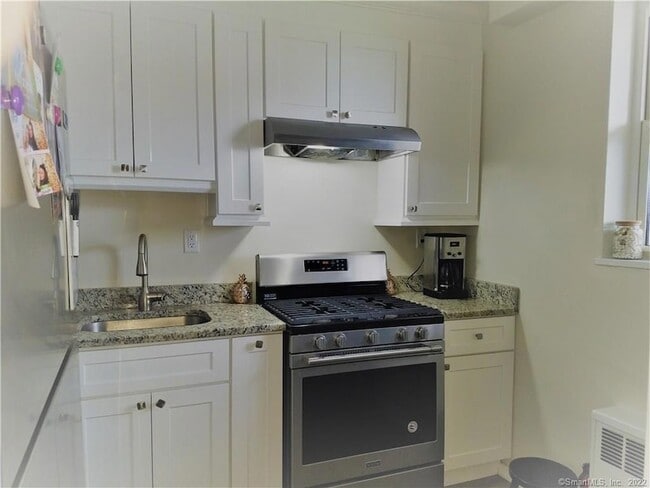 Photo - 444 Bedford St Unit APT 7M