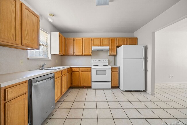 Photo - 1118 W Goodwin St