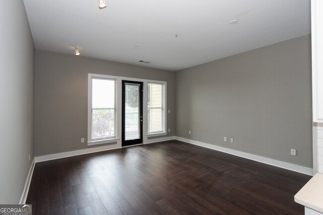 Photo - 1195 Milton Terrace SE Unit 1108