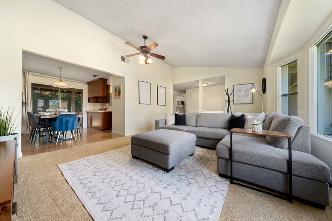 Photo - 4506 Wrenford Way Unit ID1228257P