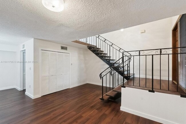 Photo - 5975 SW 137th Ave